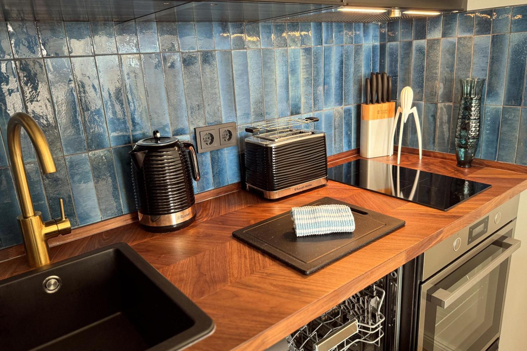Cuxheaven Modernes Studio-apartment Direkt Am Mit Pool, Sauna Und Massage * Cuxhaven